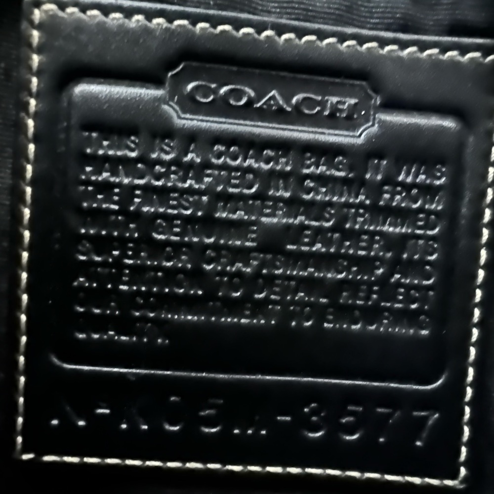 Coach Shoulder Bag Black Monogrammed - Picture 5 of 5